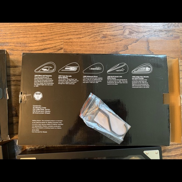 2 HARLEY-DAVIDSON Collectible tank set 2006 series NIB - Picture 6 of 8